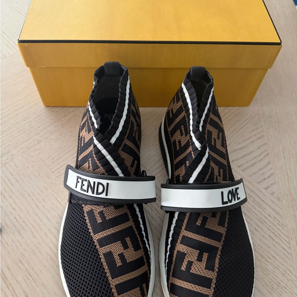 Fendi Roma Sneaker Filato 1 Riga Banda - Picture 9 of 12